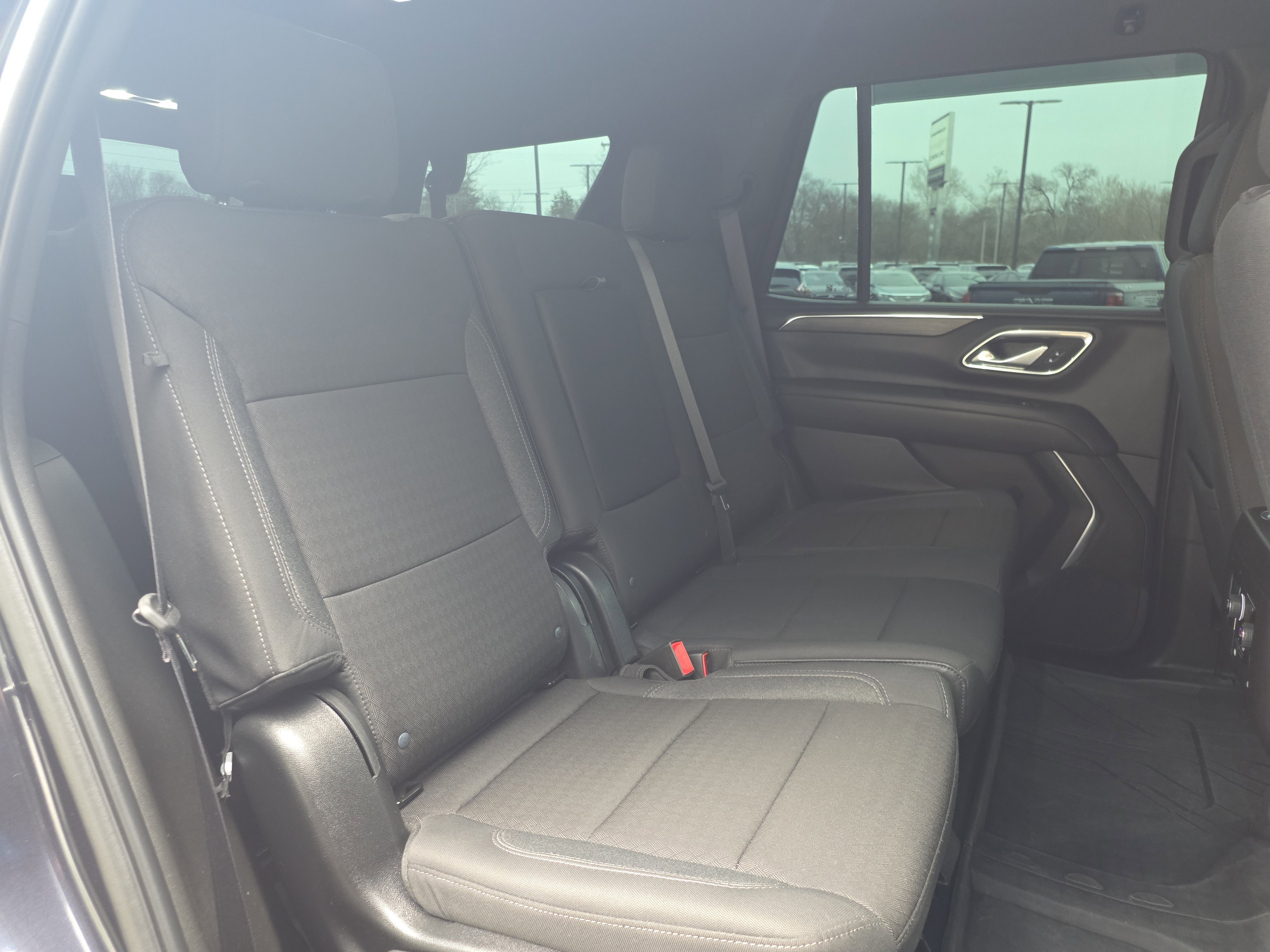 Used 2024 Chevrolet Tahoe LS image 30