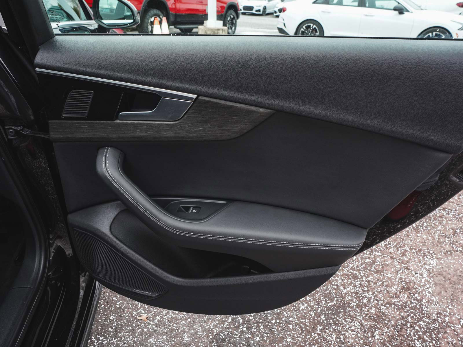 Used 2024 Audi A4 2.0T Premium Plus image 13