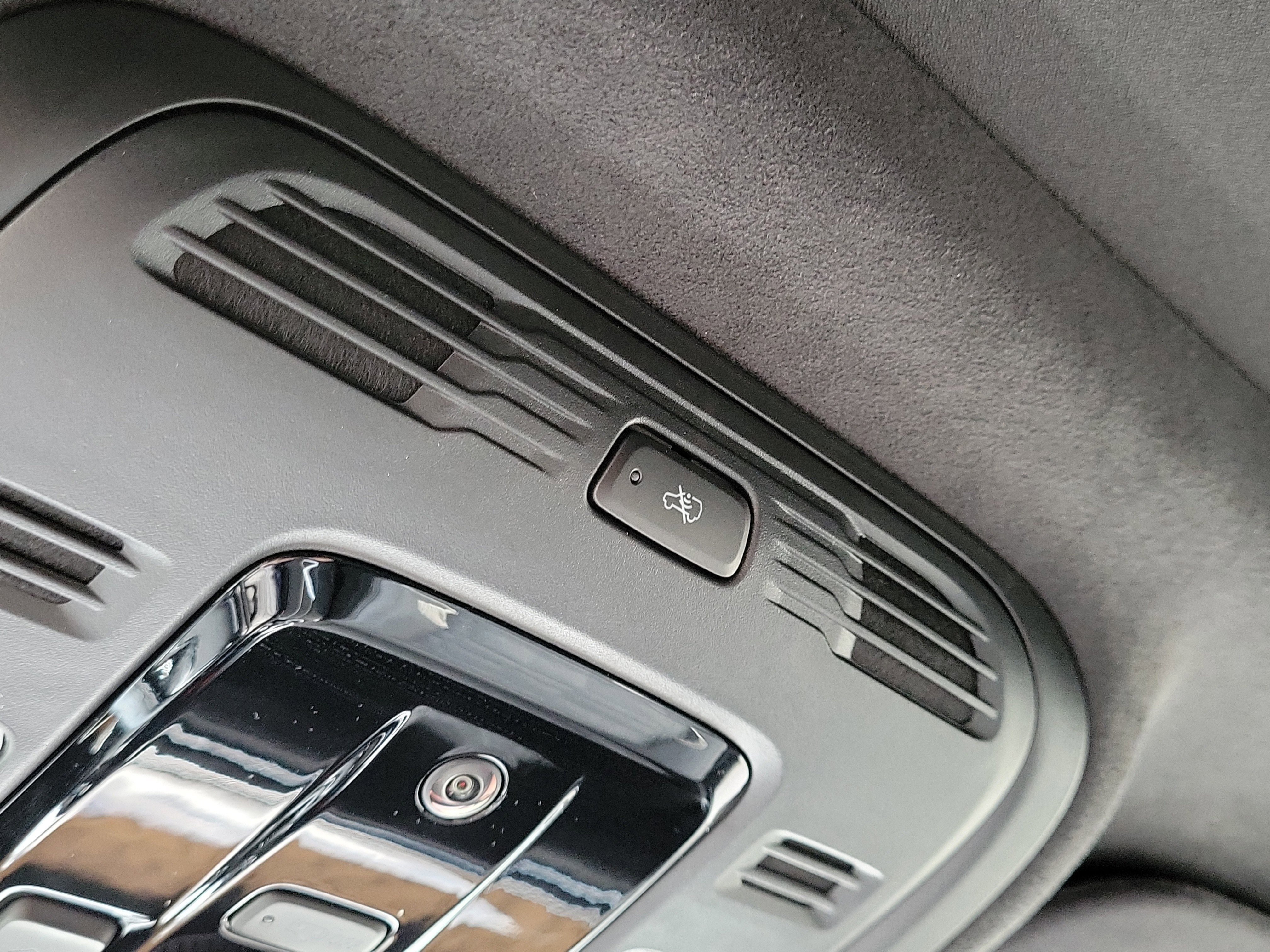 Used 2025 Cadillac Escalade Sport Platinum image 31