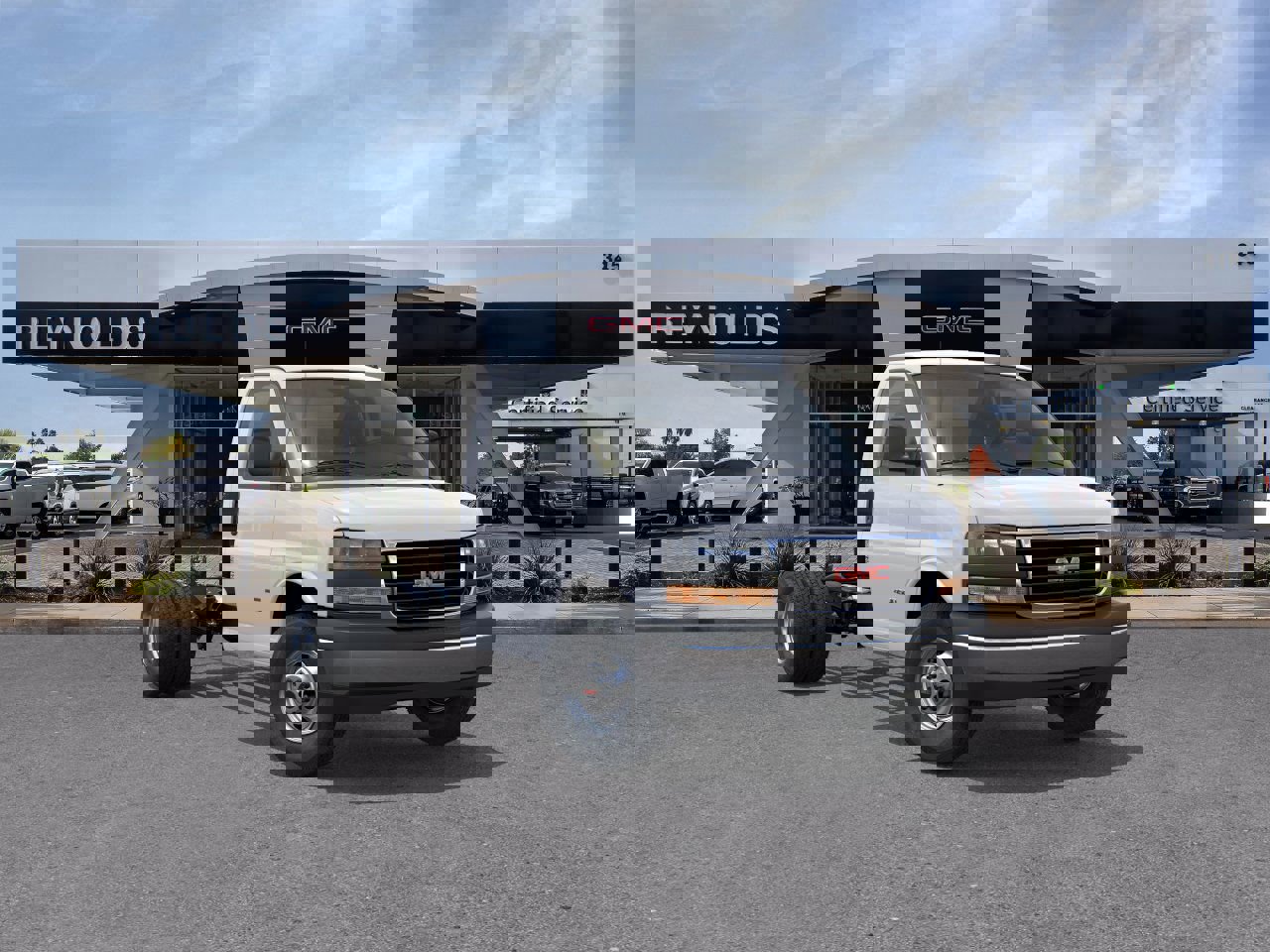 New 2026 GMC Savana 3500 w/ Power Convenience Package image 1