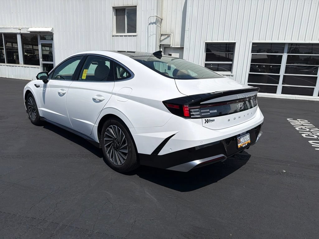 New 2026 Hyundai Sonata Limited FWD image 5