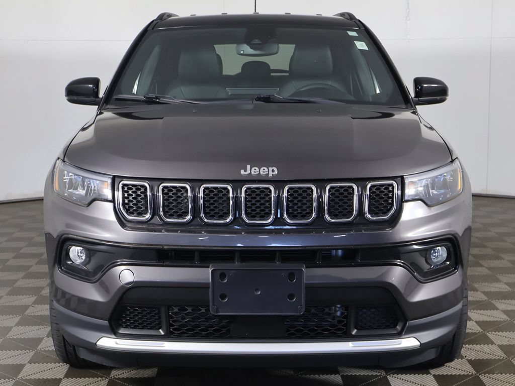 Used 2023 Jeep Compass Limited AWD/4WD image 12