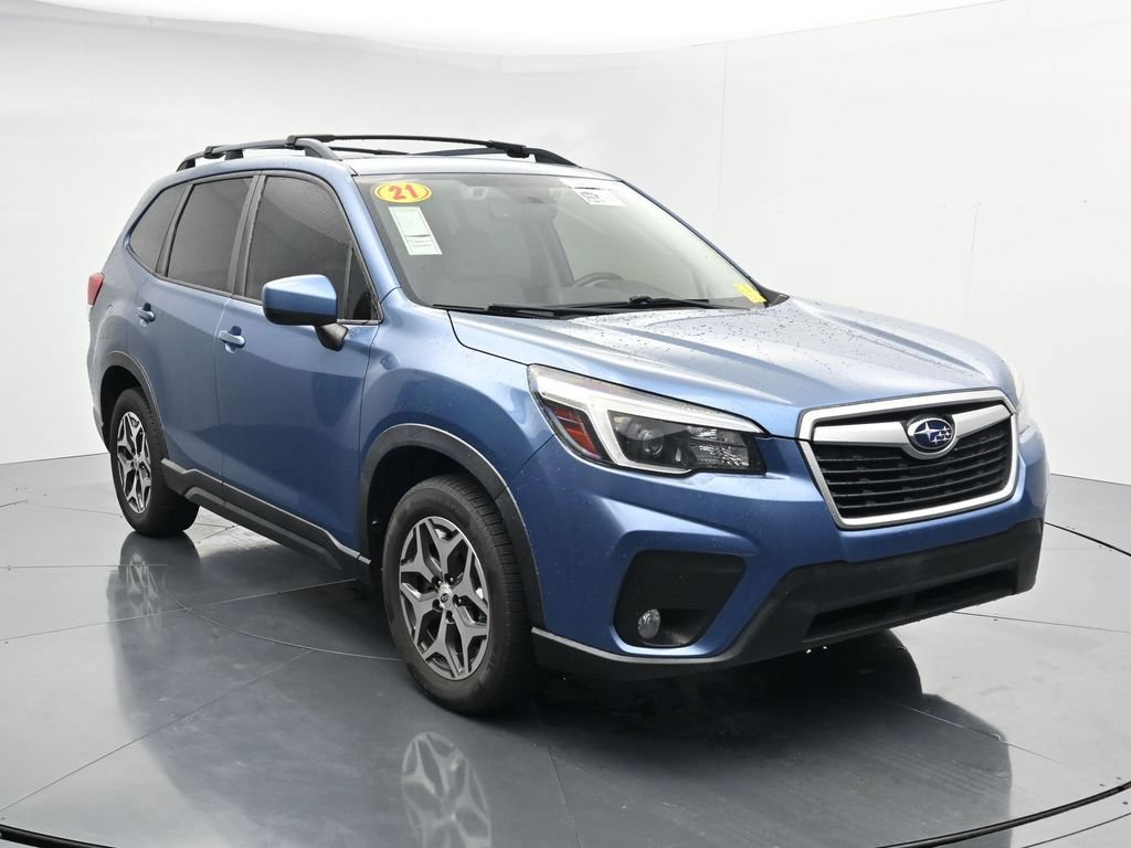 Used 2021 Subaru Forester Premium AWD/4WD image 2