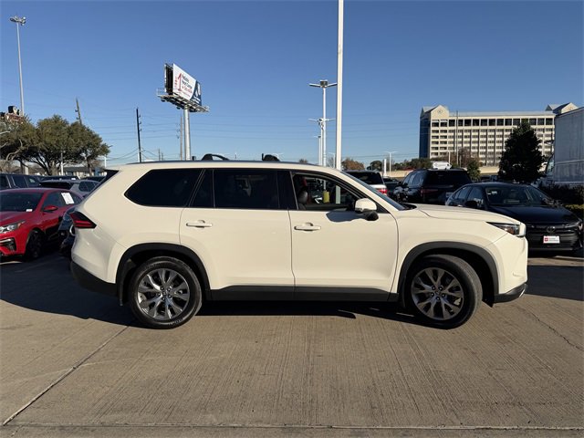 Used 2024 Toyota Grand Highlander Limited image 4