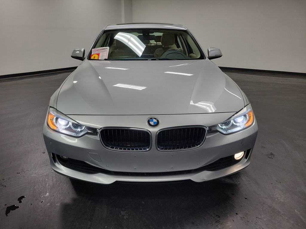 Used 2015 BMW 328i xDrive Sedan w/ Premium Package image 2