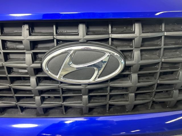 Used 2025 Hyundai Venue SE image 9