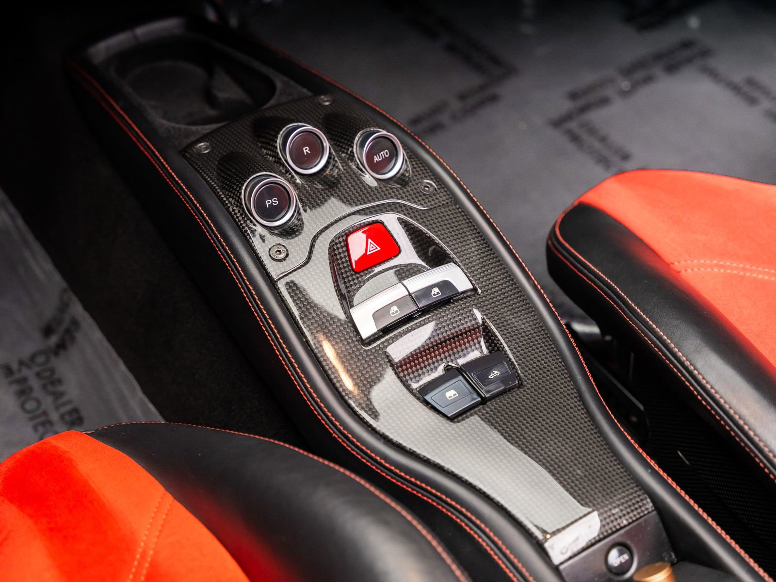 Used 2013 Ferrari 458 Spider RWD image 65