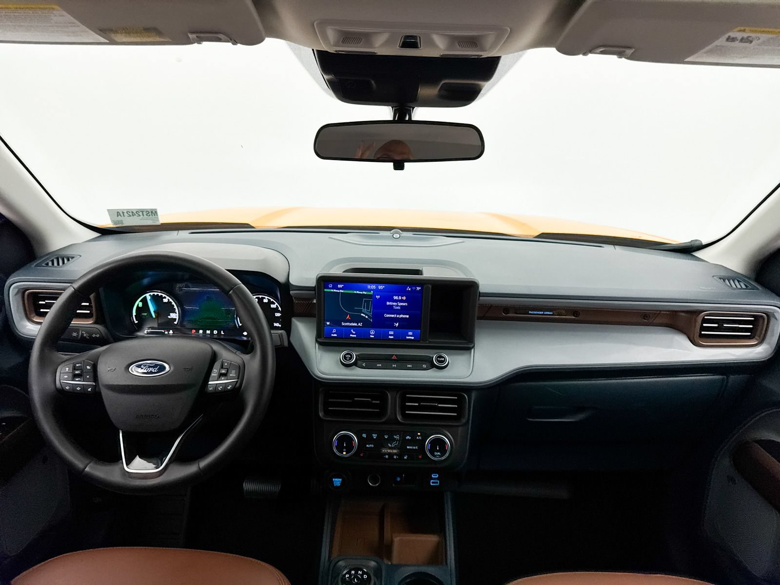 Used 2023 Ford Maverick Lariat w/ Lariat Luxury Package FWD image 21