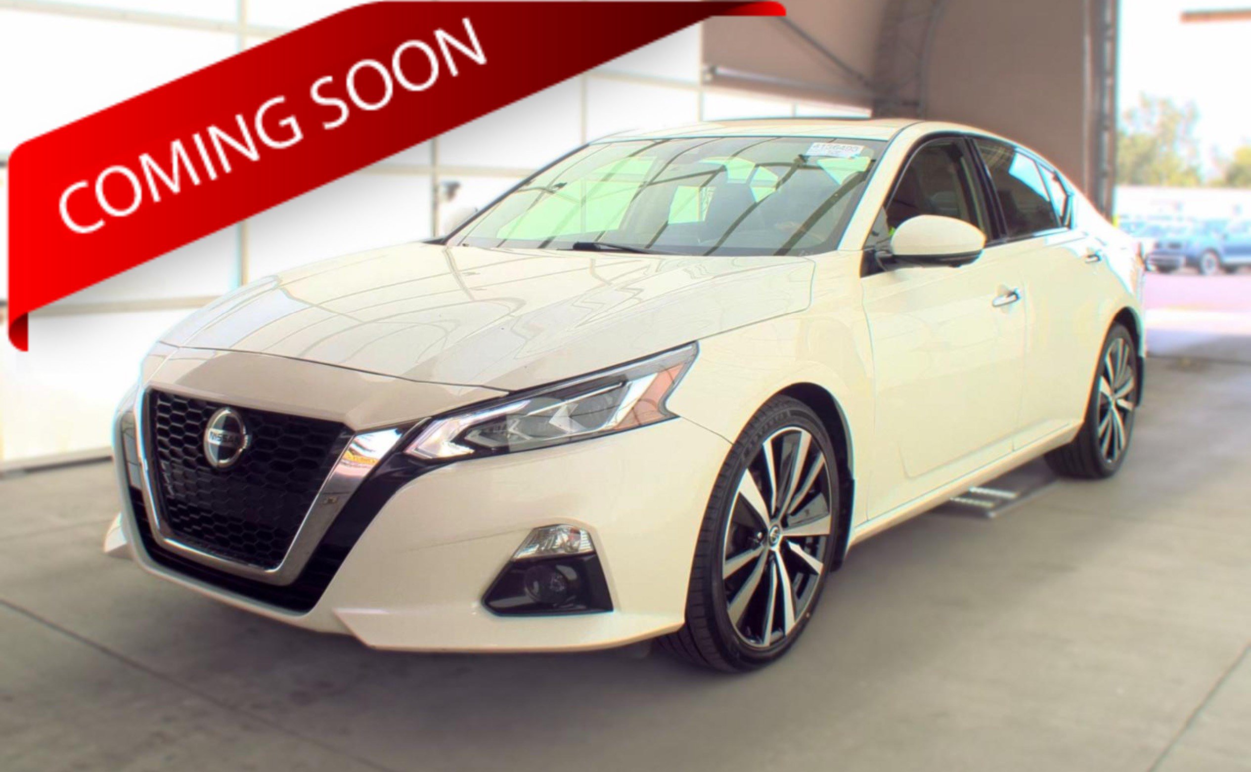 Used 2019 Nissan Altima 2.5 Platinum AWD/4WD image 1