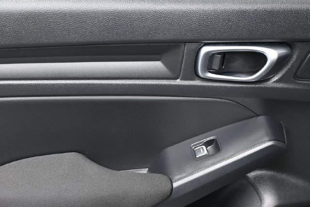 Used 2023 Honda Civic LX image 11