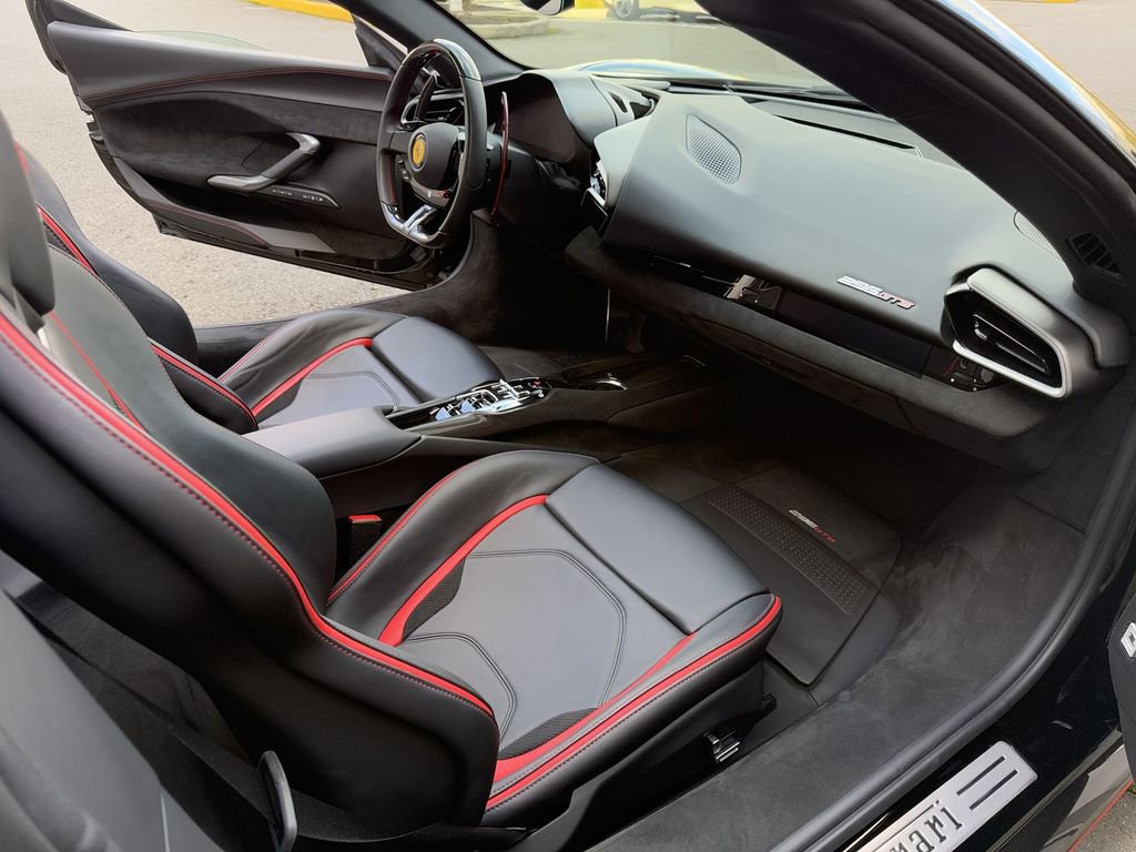 Used 2024 Ferrari 296 GTS image 31