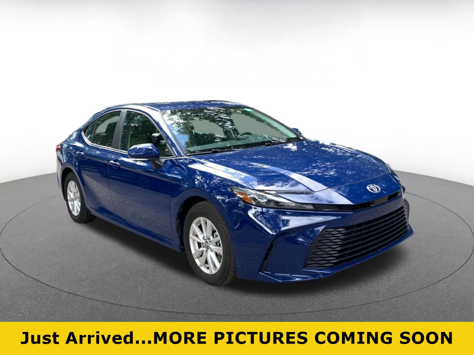 Used 2025 Toyota Camry LE