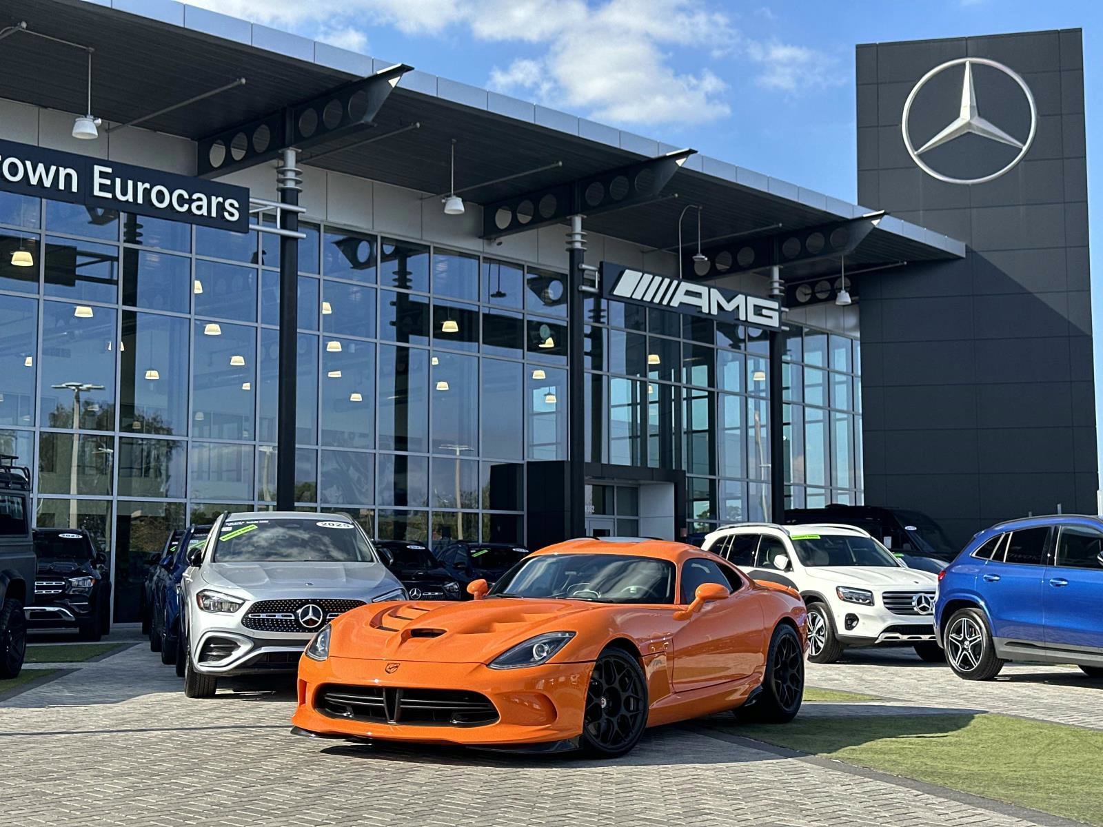 Used 2014 SRT Viper SRT-10 image 1