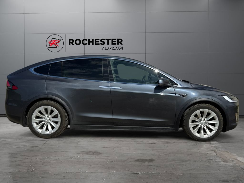 Used 2017 Tesla Model X 75D AWD/4WD image 6