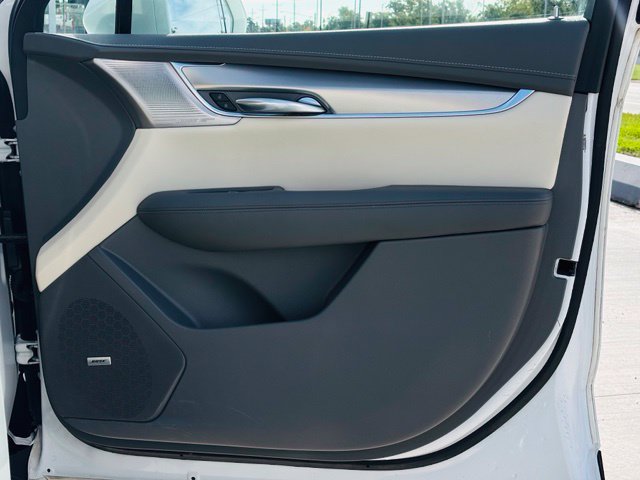 Used 2020 Cadillac XT5 Premium Luxury FWD image 42