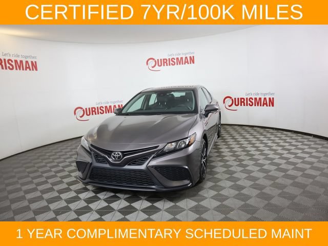 Used 2024 Toyota Camry SE FWD image 1