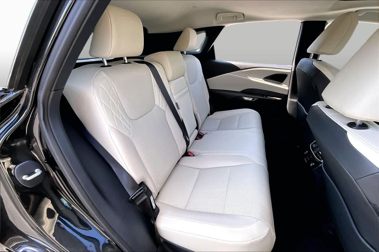 Used 2024 Lexus RX 350 Premium w/ Convenience Package AWD/4WD image 21