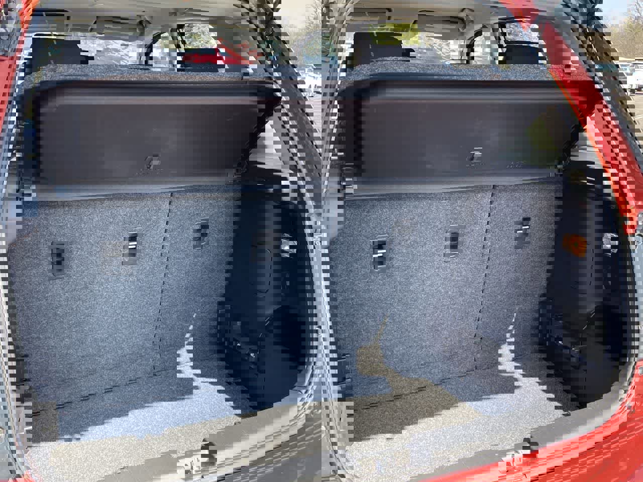 Used 2013 Suzuki SX4 Premium image 17