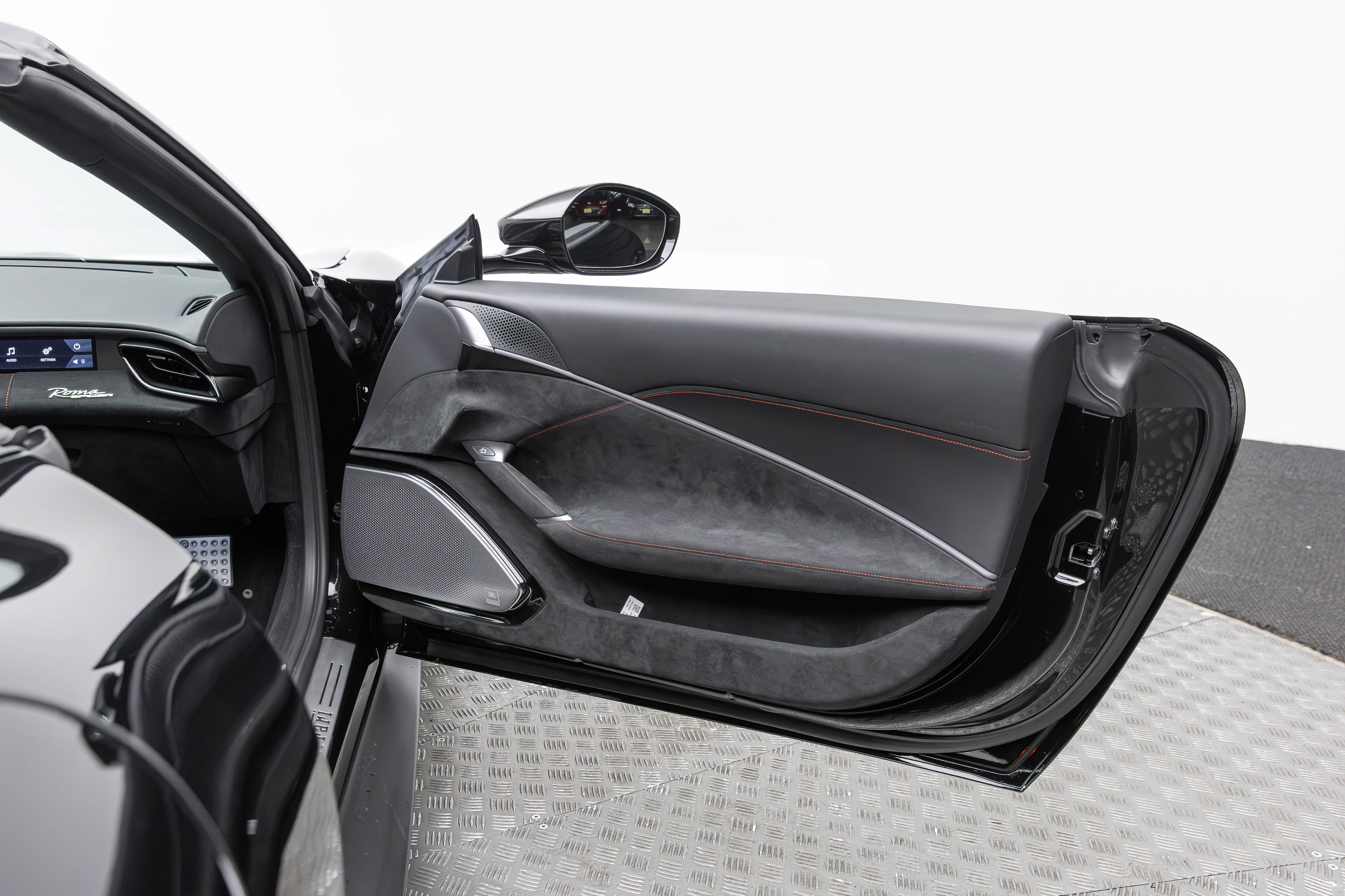 Certified 2025 Ferrari Roma Spider RWD image 48