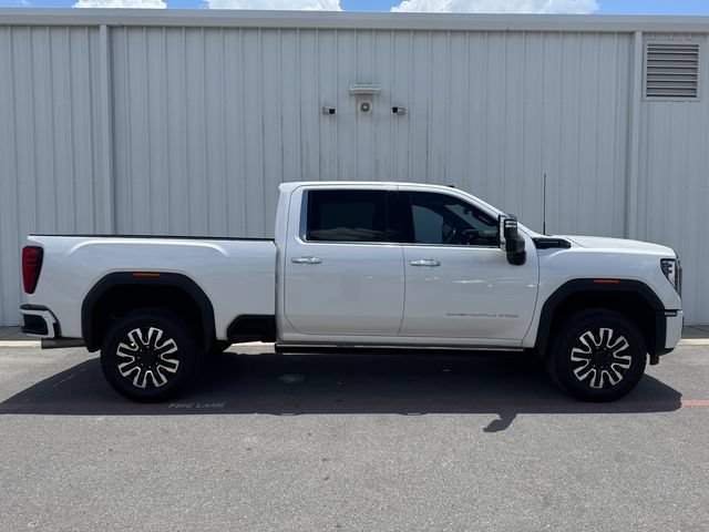 Used 2024 GMC Sierra 2500 Denali Ultimate w/ Max Trailering Package AWD/4WD image 15
