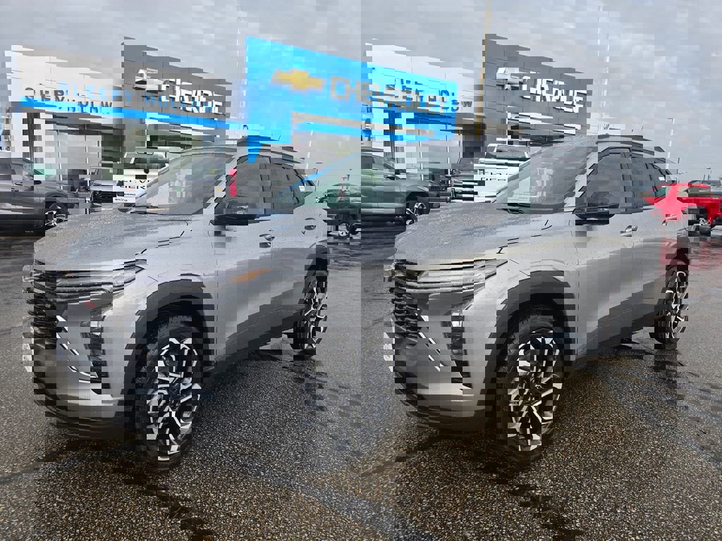 New 2026 Chevrolet Trax RS