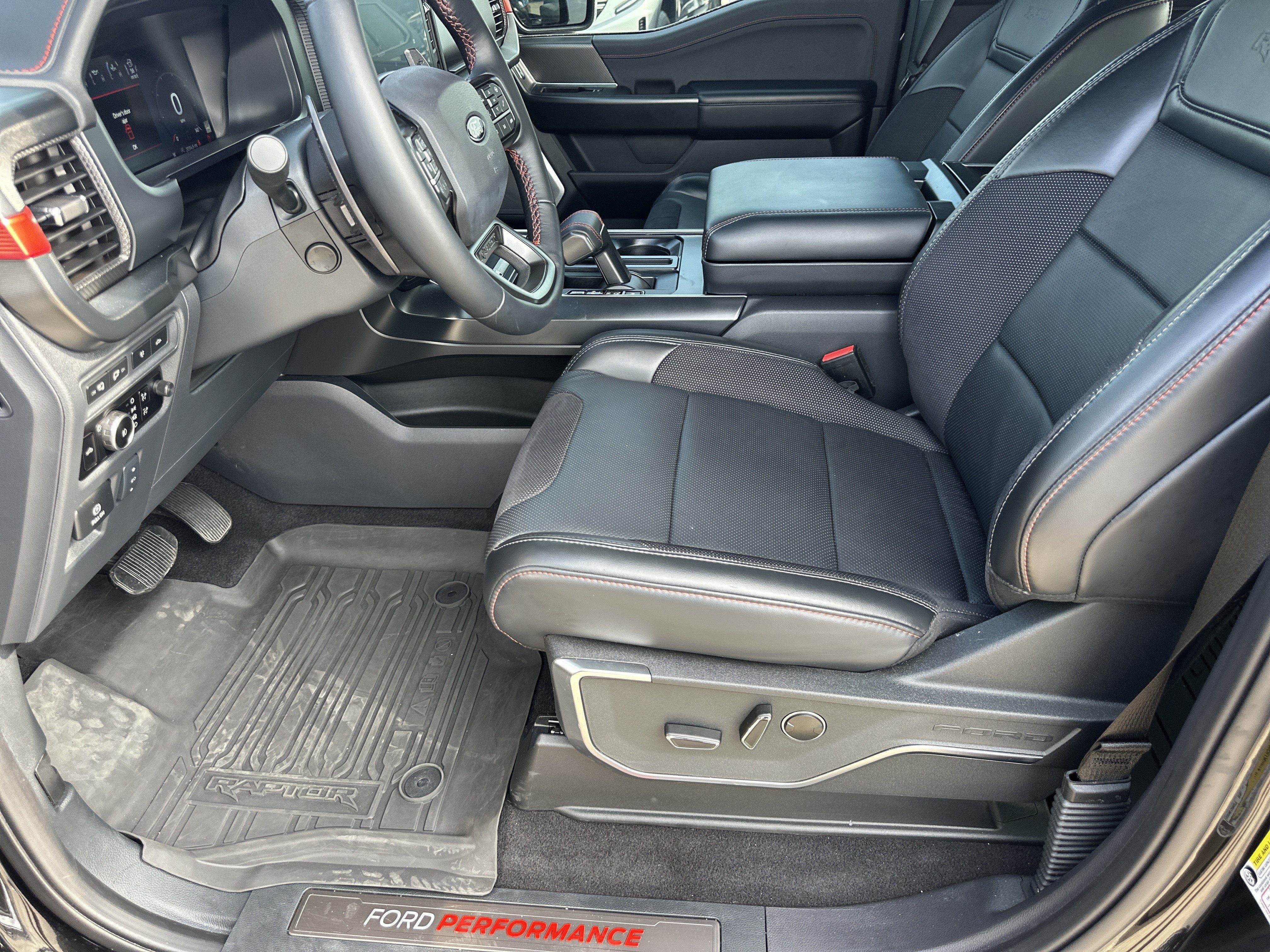 Used 2024 Ford F150 Raptor AWD/4WD image 10