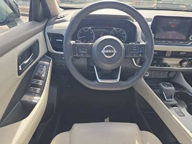 Certified 2023 Nissan Rogue SL AWD/4WD image 14