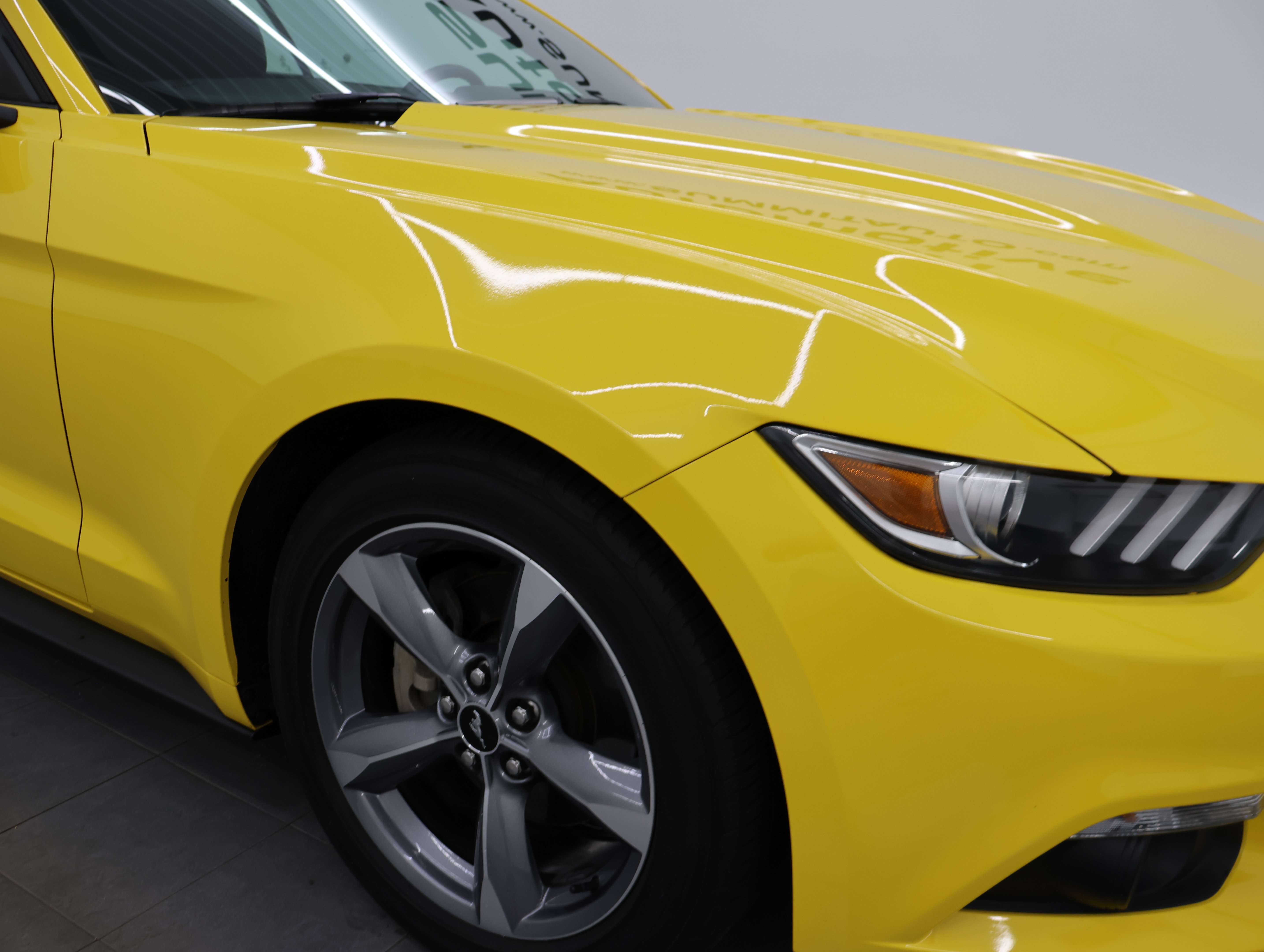 Used 2016 Ford Mustang Convertible w/ Equipment Group 051A RWD image 22