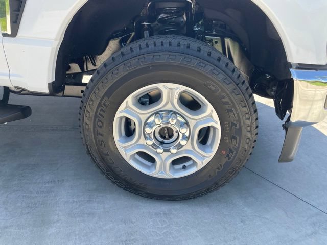 New 2026 Ford F250 XLT w/ FX4 Off-Road Package AWD/4WD image 29