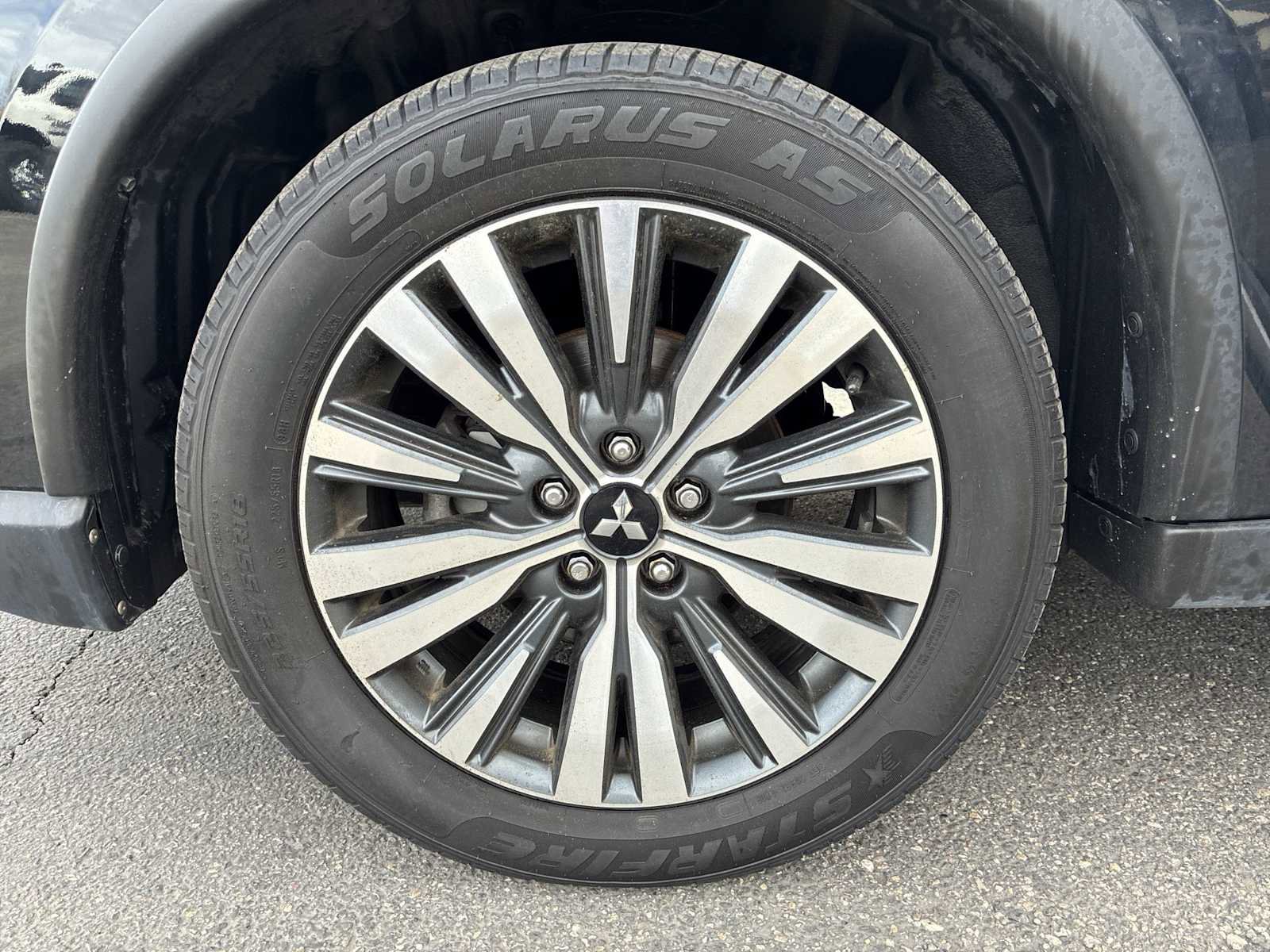Used 2020 Mitsubishi Outlander SEL image 17