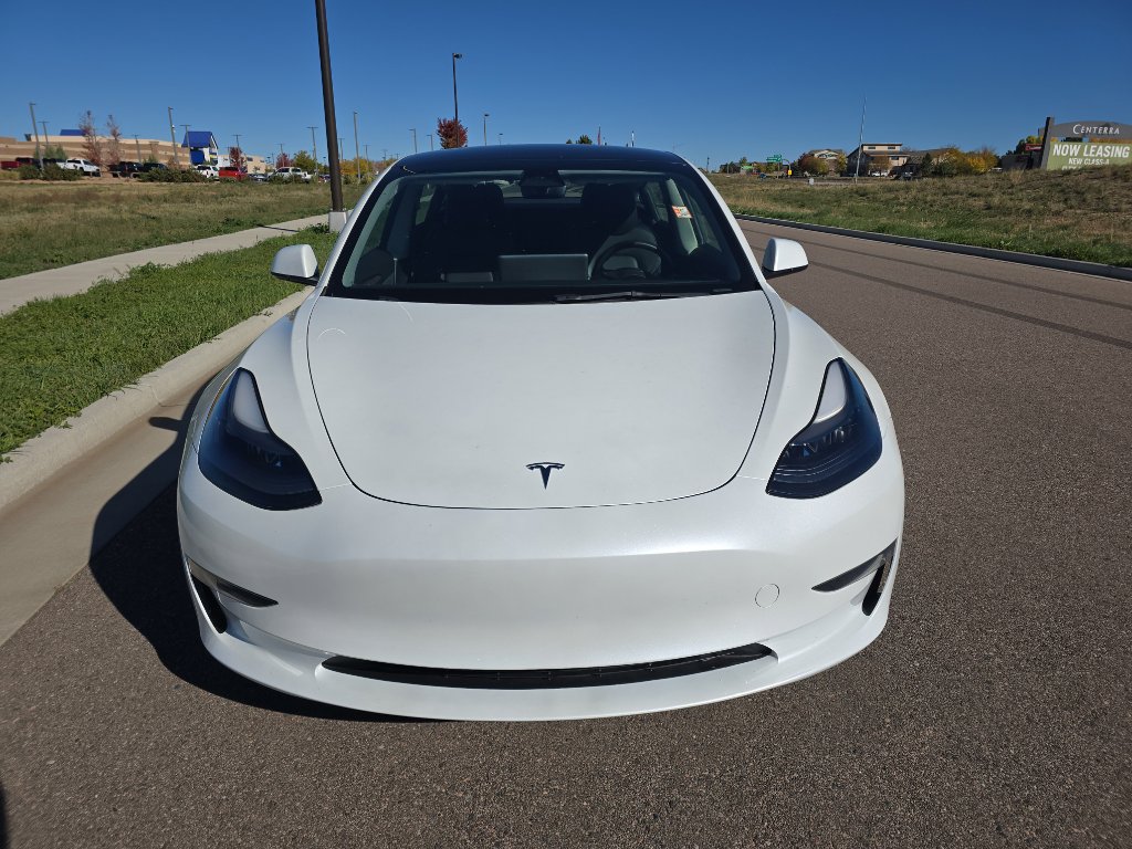 Used 2023 Tesla Model 3 Standard Range image 8