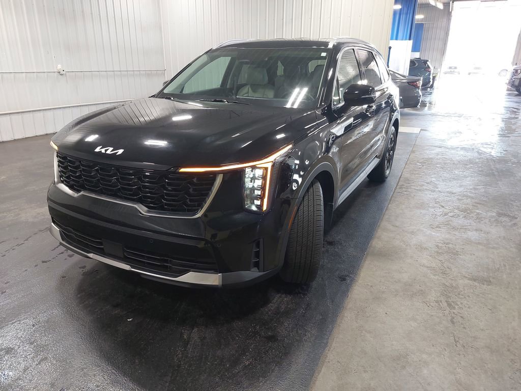 Used 2025 Kia Sorento S FWD image 62