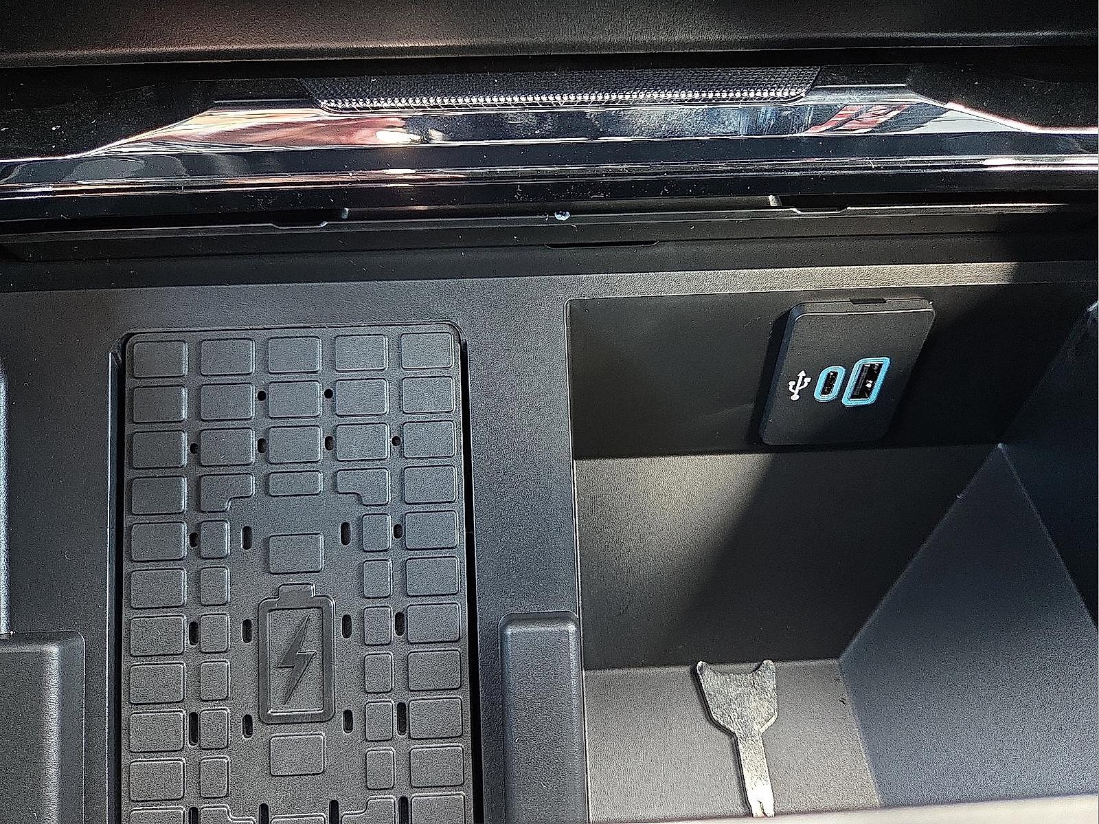 New 2026 Ford F250 Lariat image 21