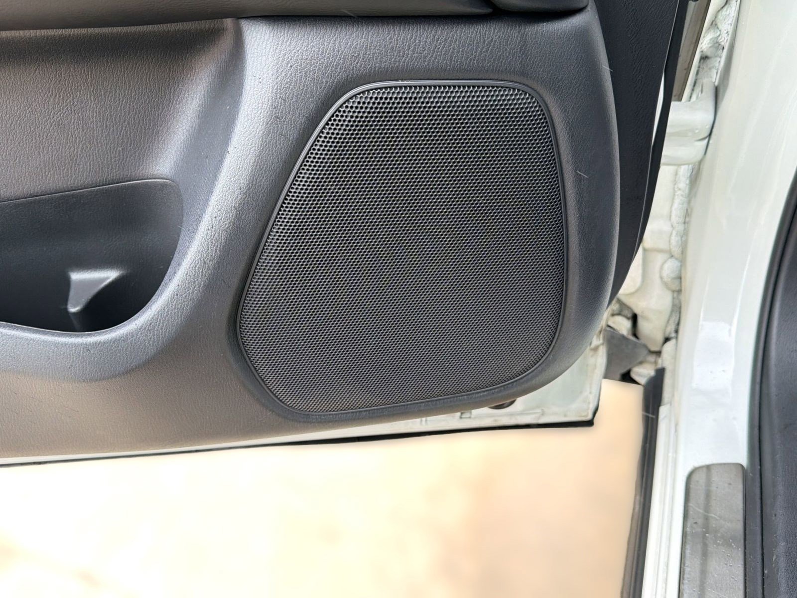 Used 2017 Nissan Pathfinder Platinum FWD image 21