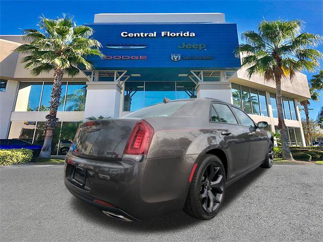 Certified 2023 Chrysler 300 S image 5
