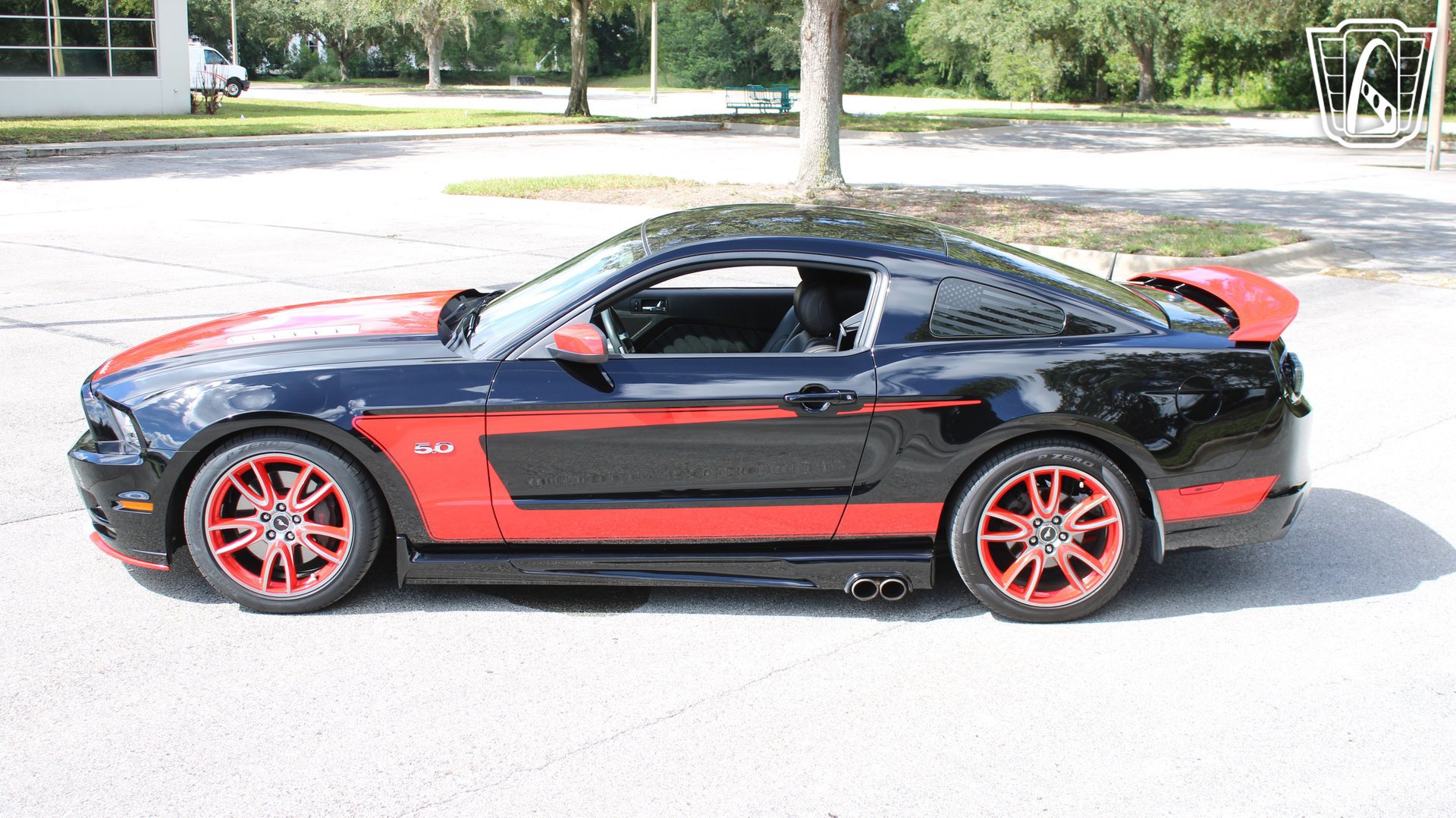 Used 2013 Ford Mustang GT Premium w/ Brembo Brake Pkg RWD image 10