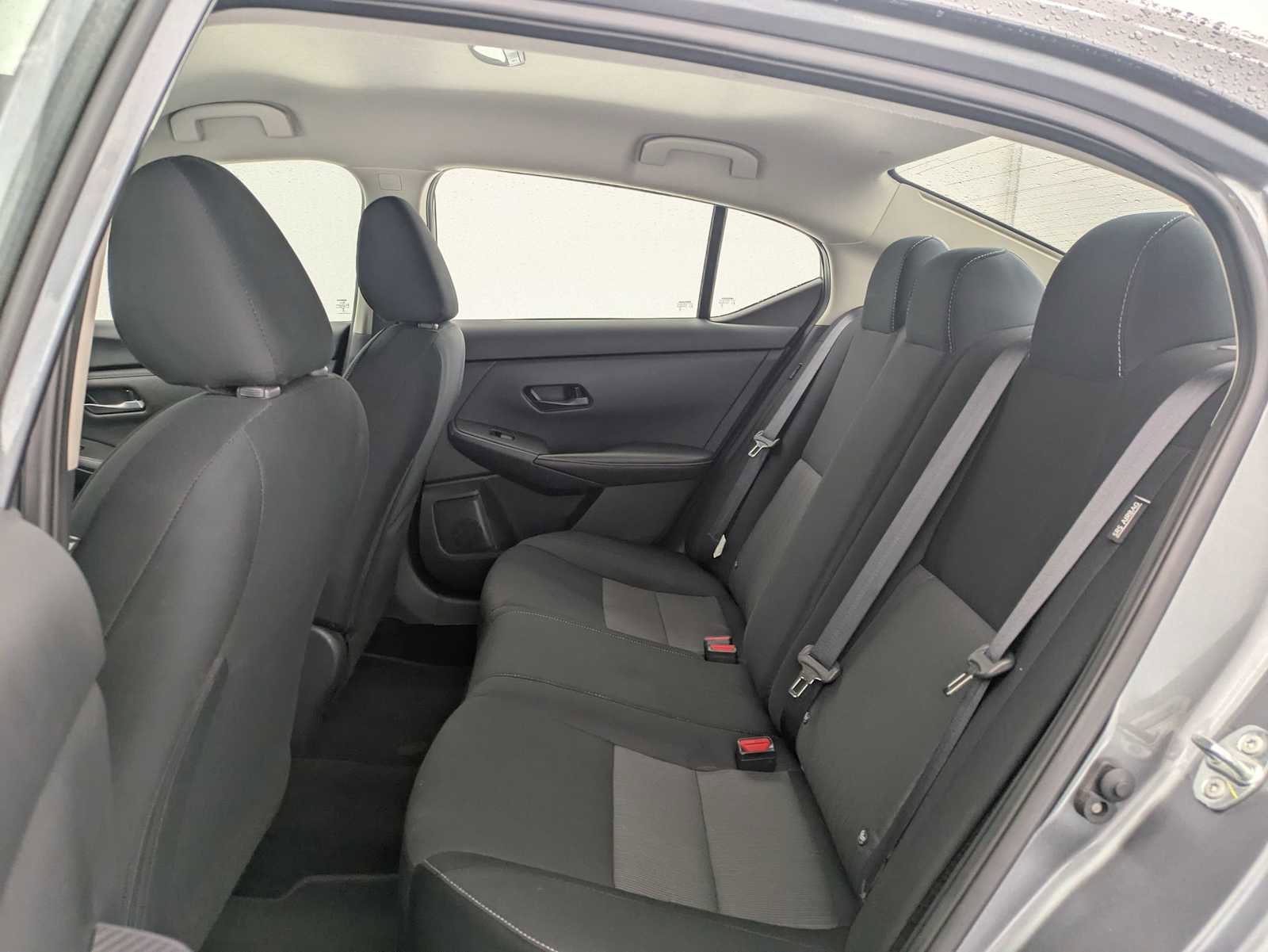 Used 2024 Nissan Sentra SV FWD image 20