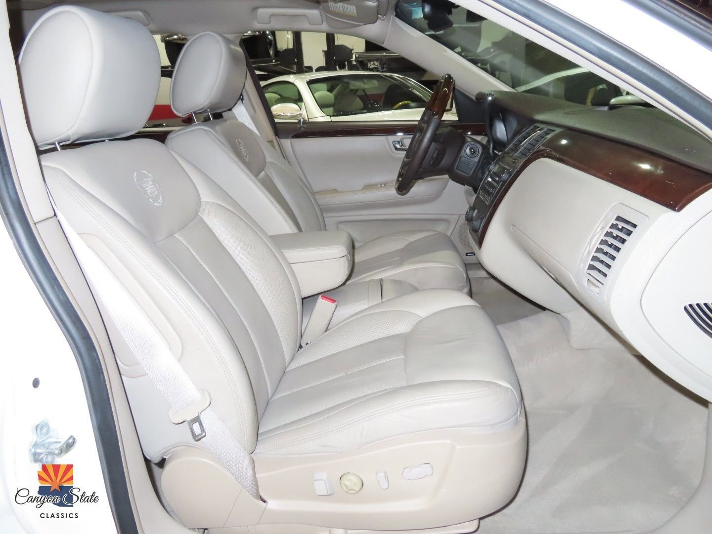 Used 2009 Cadillac DTS image 5