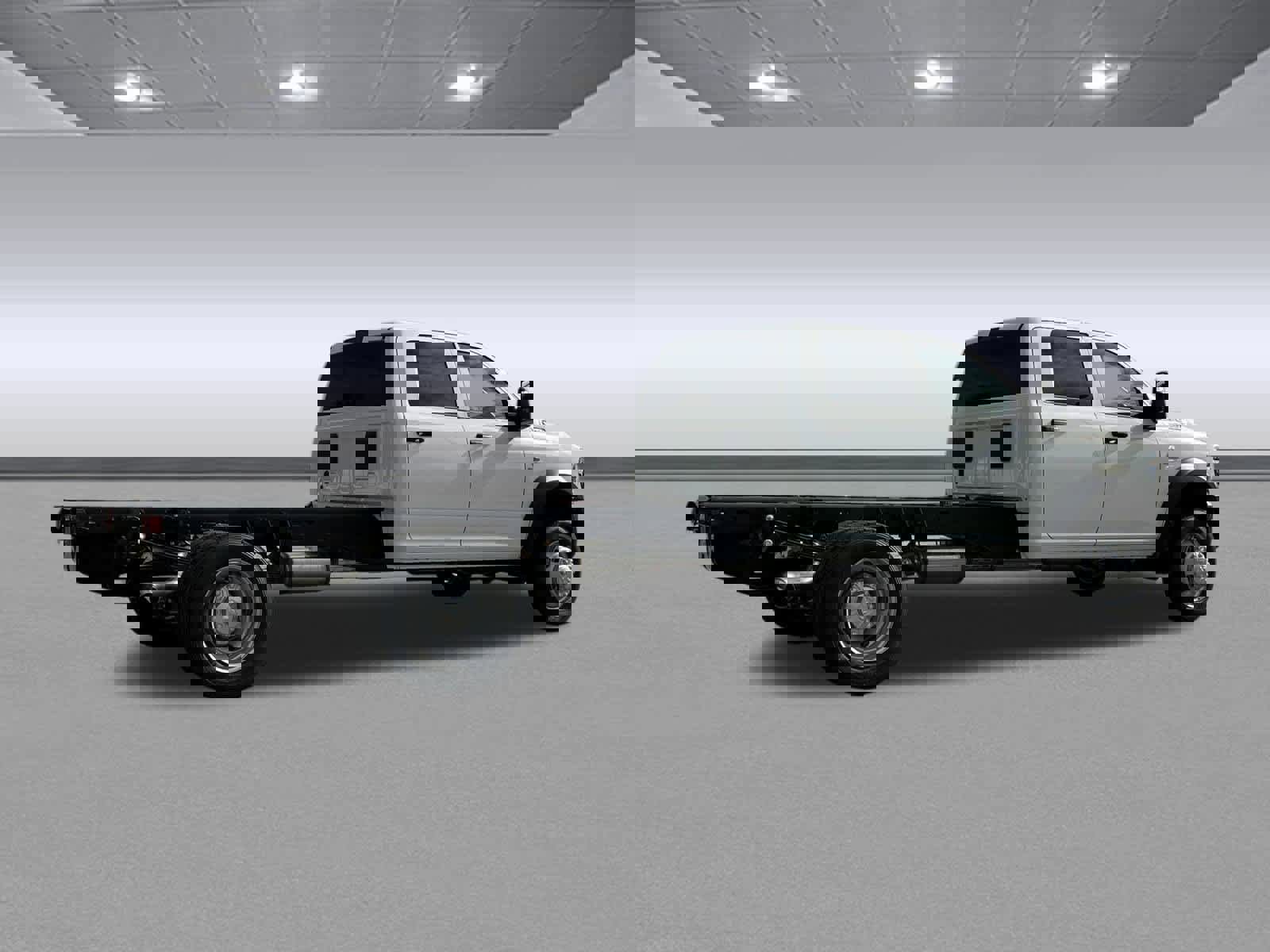 New 2026 RAM 5500 Tradesman image 7