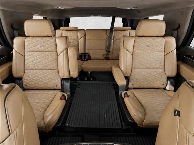 Used 2021 Cadillac Escalade Premium Luxury w/ Performance Package RWD image 23