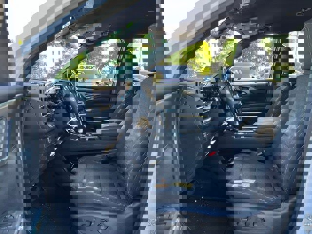 Used 2024 Chevrolet Traverse LT image 6