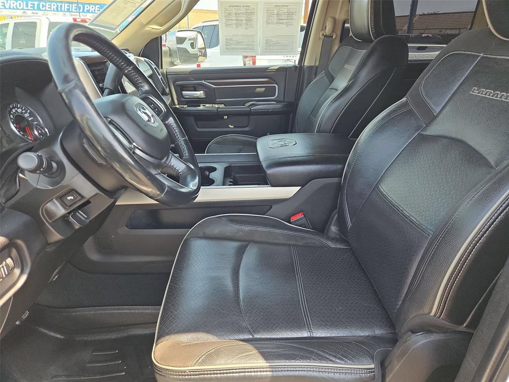 Used 2022 RAM 2500 Laramie AWD/4WD image 11