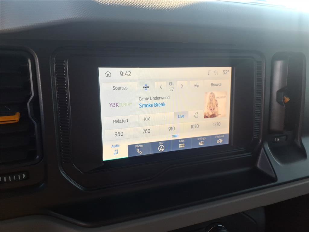 Used 2023 Ford Bronco Badlands image 18