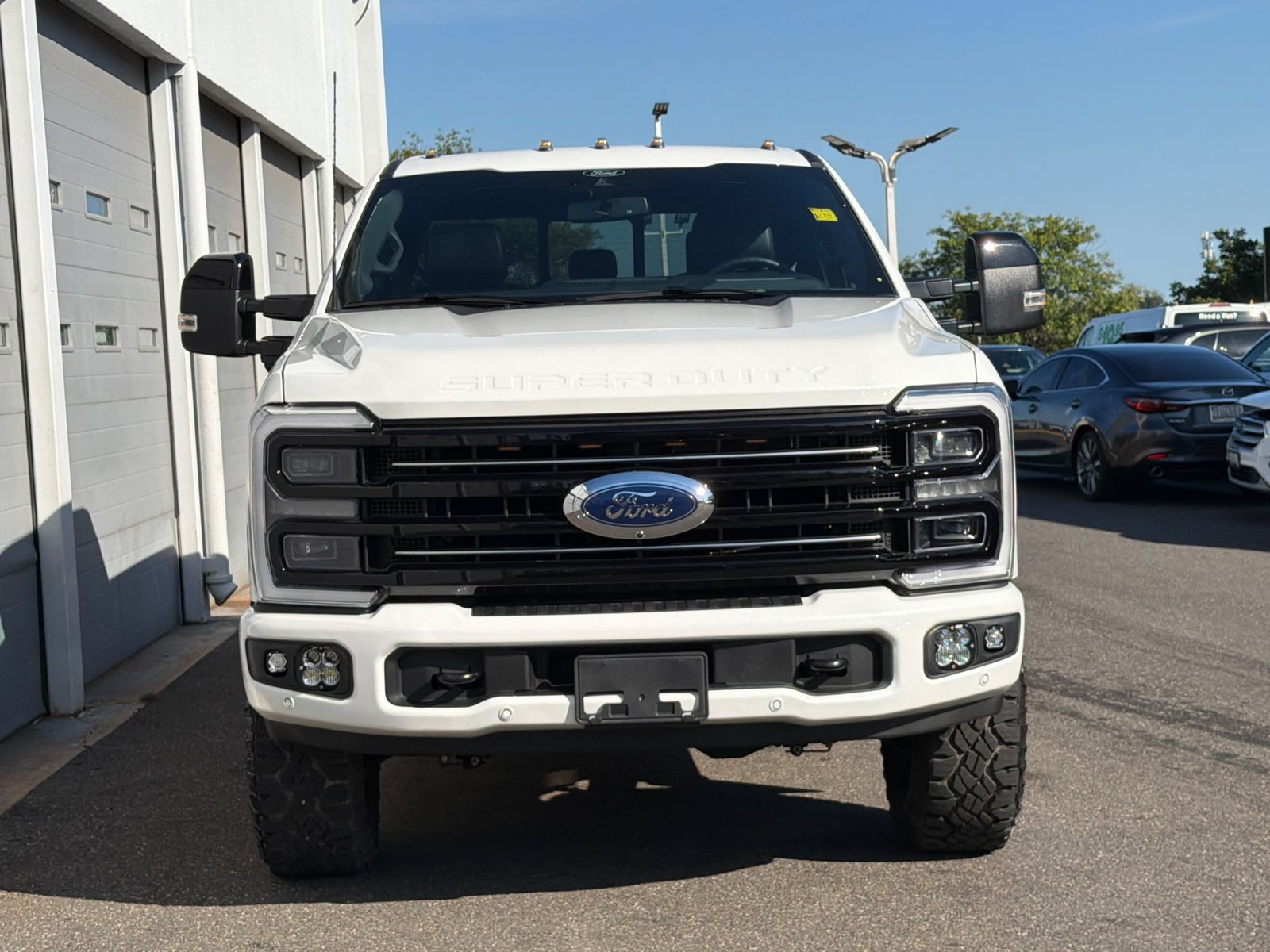 Used 2025 Ford F350 Platinum w/ Tremor Off-Road Package AWD/4WD image 3