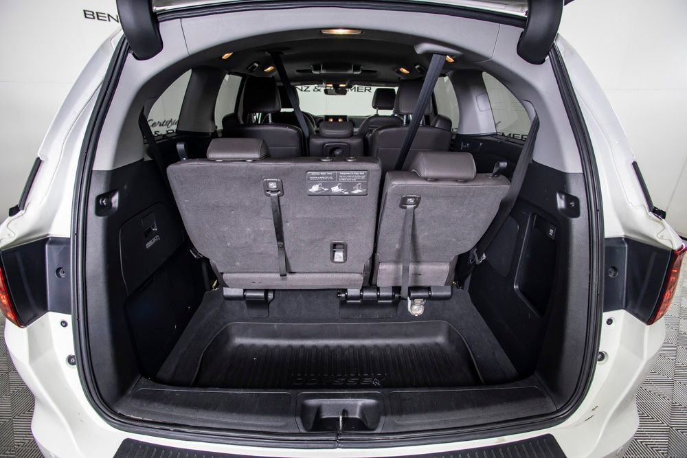 Used 2018 Honda Odyssey Elite image 9