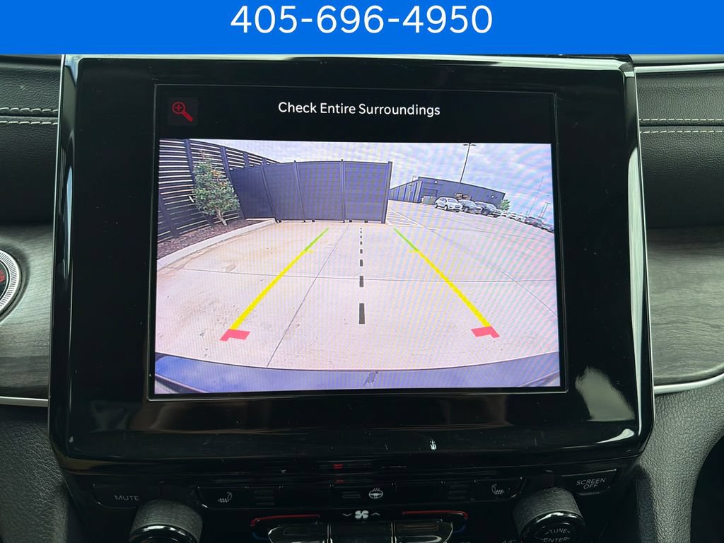 Used 2022 Jeep Grand Cherokee L Limited RWD image 24