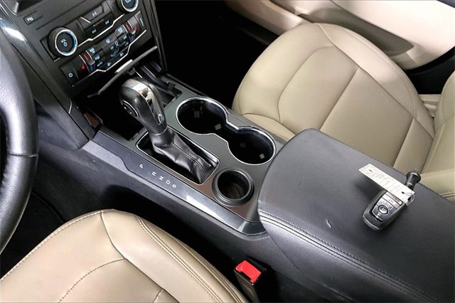 Used 2019 Ford Explorer XLT w/ Equipment Group 202A image 18