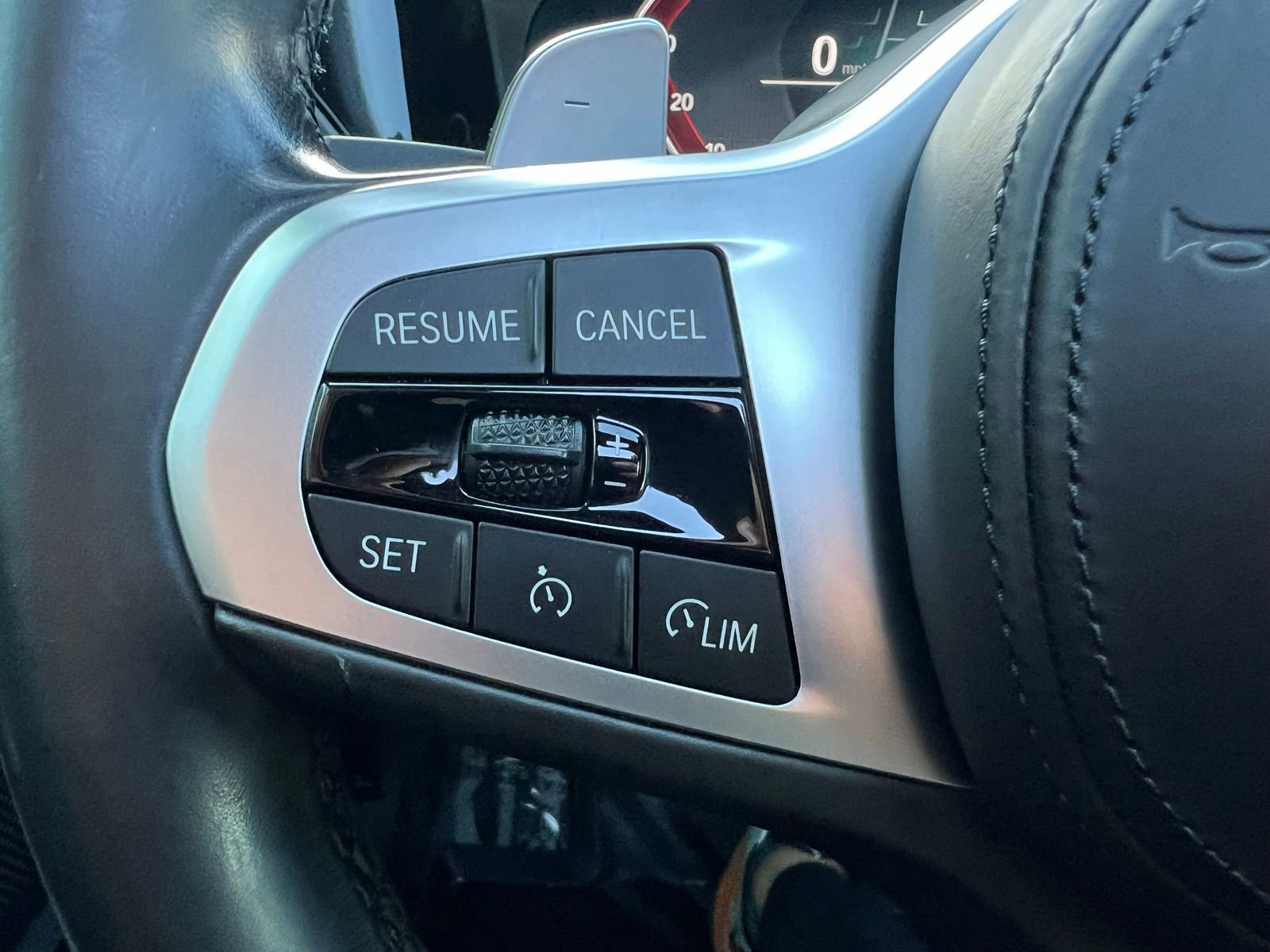 Used 2022 BMW 330e w/ M Sport Package RWD image 37