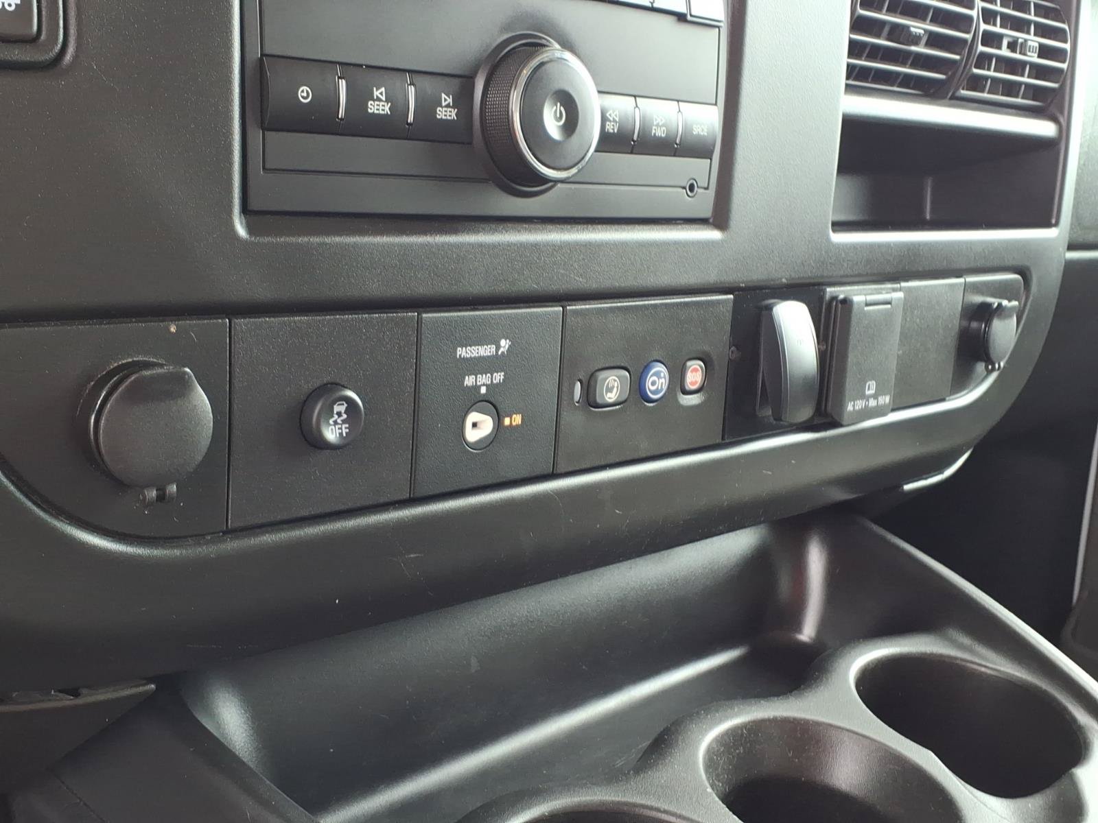 Used 2023 Chevrolet Express 3500 w/ Power Convenience Package RWD image 11