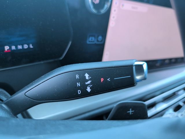 Certified 2024 Chevrolet Traverse LT image 24